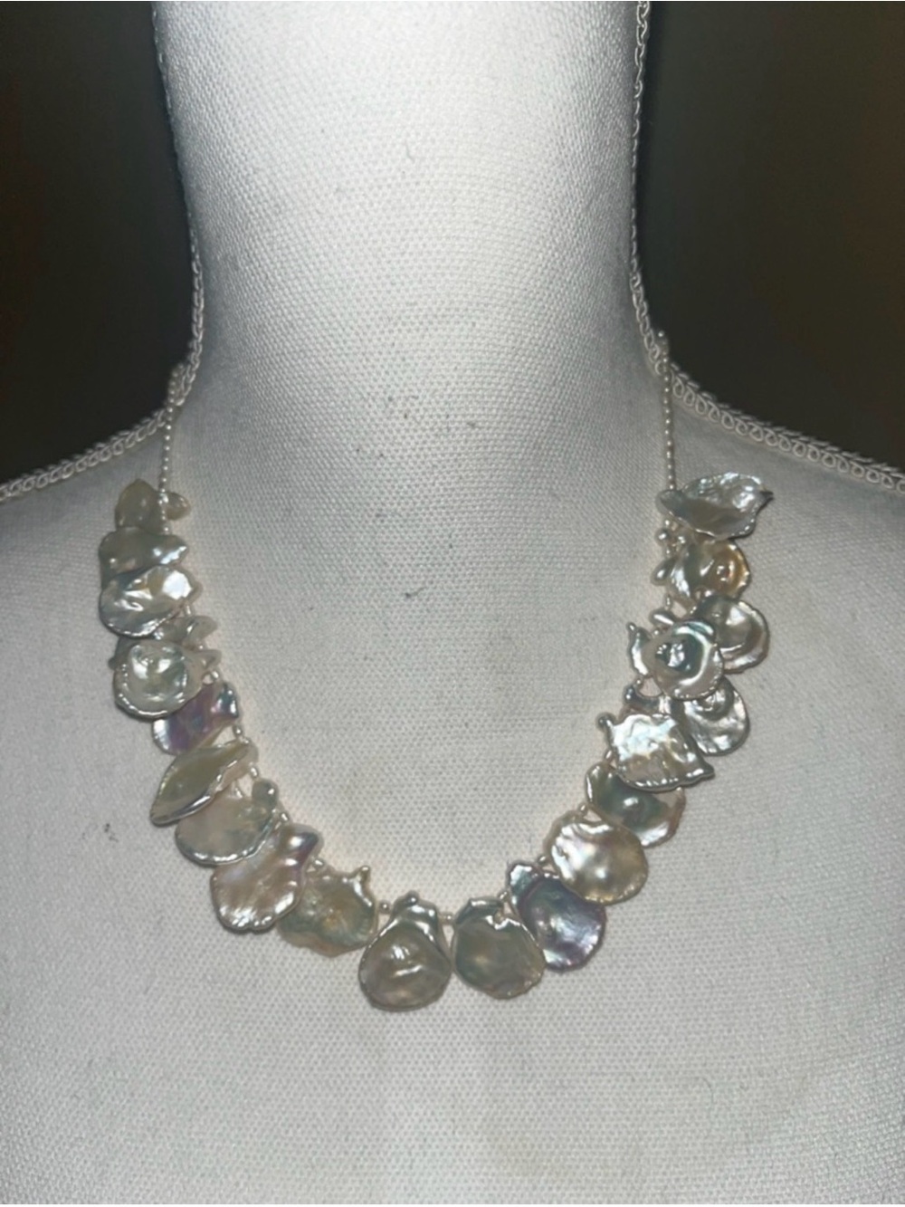EXQUISITE Freshwater Keshi Pearl Necklace & small pearls all the way to  clasp❤️